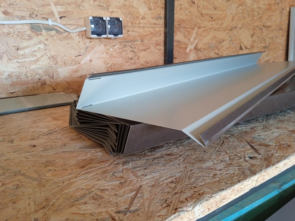 Obróbki blacharskie